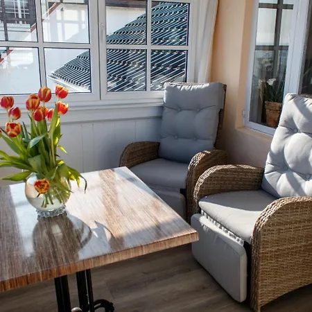 Ξενοδοχείο Miramar 2*